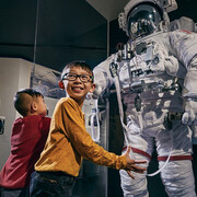 Vivre en orbite, la Station spatiale internationale, vue d’exposition. Avec l’aimable autorisation d’Ingenium. Musée de l’aviation et de l’espace du Canada