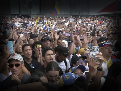 Manifestantes reclaman contra el fraude electoral tras la publicación de los resultados. Venezuela, julio de 2024
