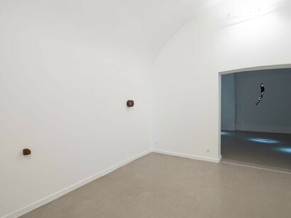 Giovanni Kronenberg. Courtesy of z2o Sara Zanin Gallery