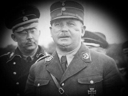 Ernst Röhm e Heinrich Himmler nel 1933