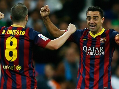 Xavi e Iniesta: con la retirada del primero y el apagón físico del segundo comenzaron los problemas del Barça