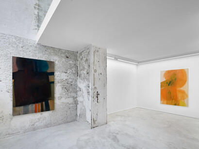 Albert Irvin, Early work from the '60s, exhibition view. Courtesy of Nino Mier Gallery