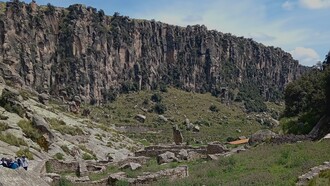 Ruinas de T’aqrachullo en la provincia de Espinar, Cusco, Perú