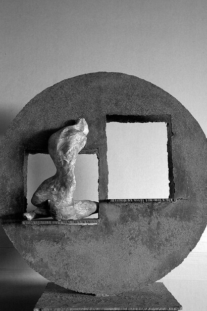 Viveka Assembergs, Volevo entrare, ma poi ci ho ripensato e sono rimasta fuori, 2009, ph. Dario Marchesi. Courtesy the artist