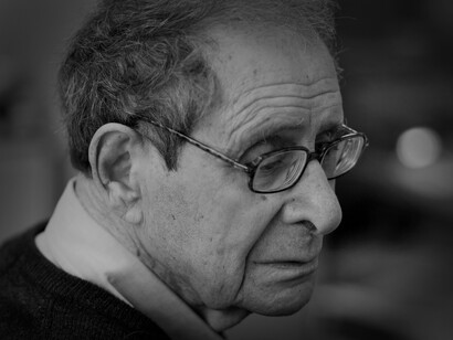 Harold Garfinkel desarrolló la etnometodología como un enfoque único que se centraba en la exploración directa y la descripción de la vida social desde la perspectiva de los actores sociales
