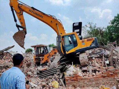 Demolitions of houses in Khori Gaon
