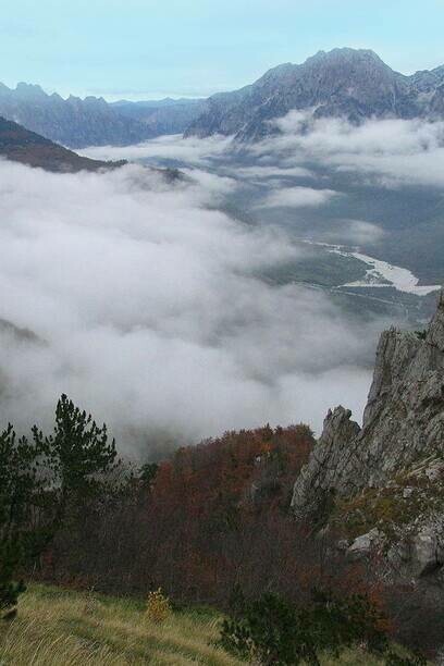 Veduta dal Passo di Valbona, tra l'Albania, Montenegro e Kosovo