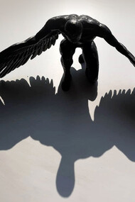 Ed Elliot; Ángel guardián, 2019