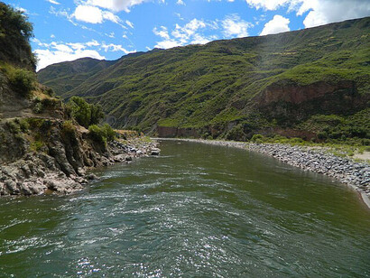Era su primera vez en el río, viajaba gratis y no sabía a dónde se dirigía...