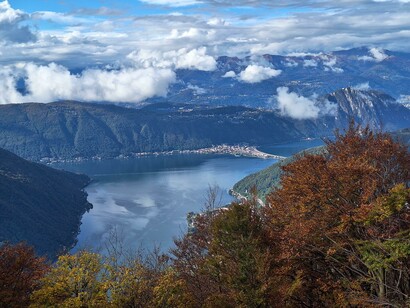 Lago di Lugano dalla vetta del monte Generoso, Canton Ticino, Svizzera