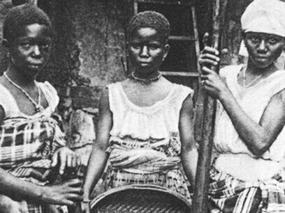 Caboverdianas. Dessas fomes resultaram cerca de 45 mil pessoas mortas sobretudo em São Nicolau e no Fogo. Essas fomes também determinaram uma emigração forçada de caboverdianos para irem trabalhar nas roças de cacau em São Tomé