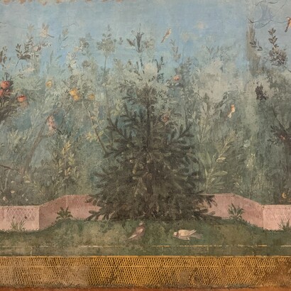 Questi affreschi sono oggi conservati nello stato originale a Prima Porta, vicino a Roma, e rappresentano un punto di riferimento per lo studio dell’arte romana antica. Foto di Raffaella Cesareo