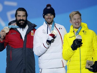 Regino Hernández en la entrega de medallas