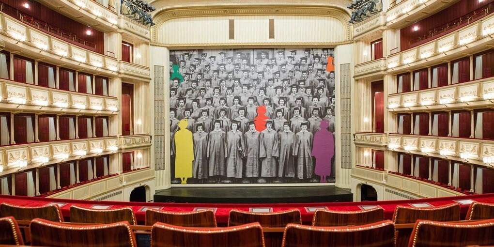 Safety Curtain. Courtesy of Museum in progress