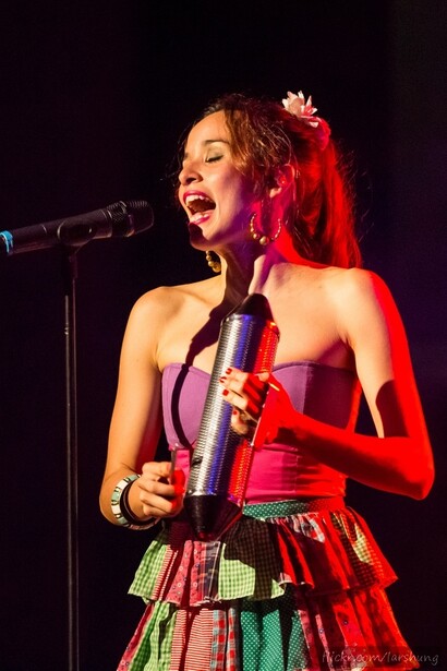 Catalina García, vocalista de Monsieur Periné. Foto: Lars Hung