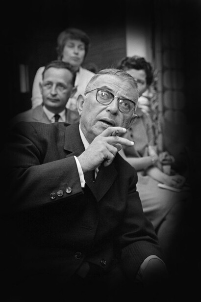 Jean-Paul Sartre (1905-1980), Philosoph, Romancier und Schriftsteller. Aufnahme um 1965