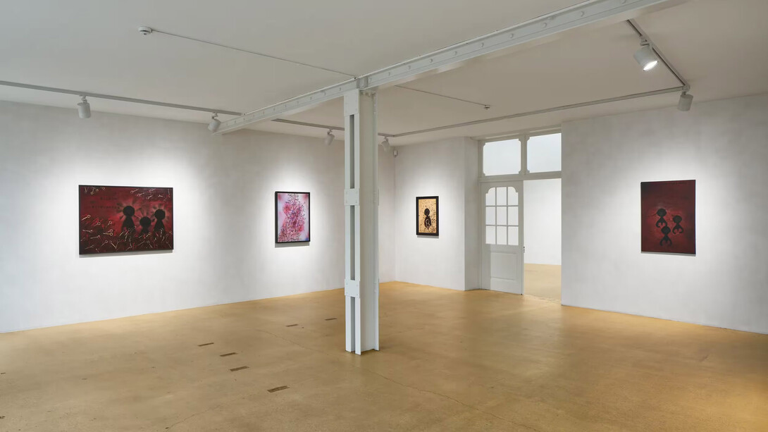 Piero Manzoni, L’invincibile Jean and early works 1956–1957, exhibition view. Courtesy of Hauser & Wirth
Te