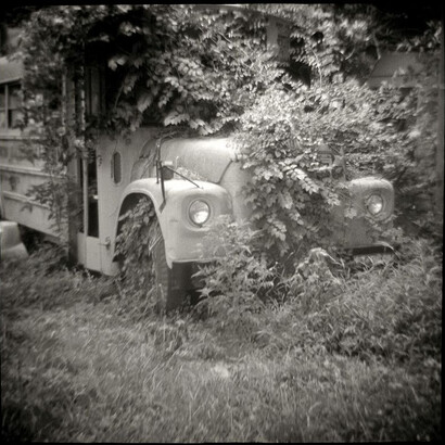 Gordon Stettinius, Old Bus, US Route 1, SC, 2010  