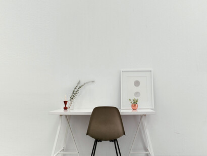 Disciplina e ordine diventano, in quest’ottica, attitudini che servono rispettivamente per acquisire nuove competenze e dare una disposizione formale alle cose intorno a noi