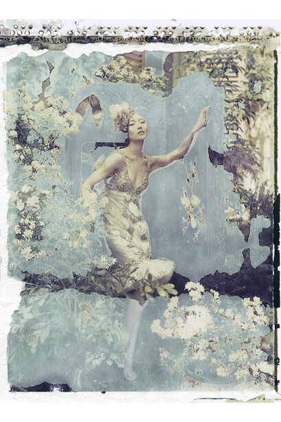 Cathleen Naundorf, An Ordinary Day, Valentino - Haute Couture Summer 2008 - N°20, 2008, Chromogenic print from original polaroid, 24 x 20 inches (60 x 50 cm)