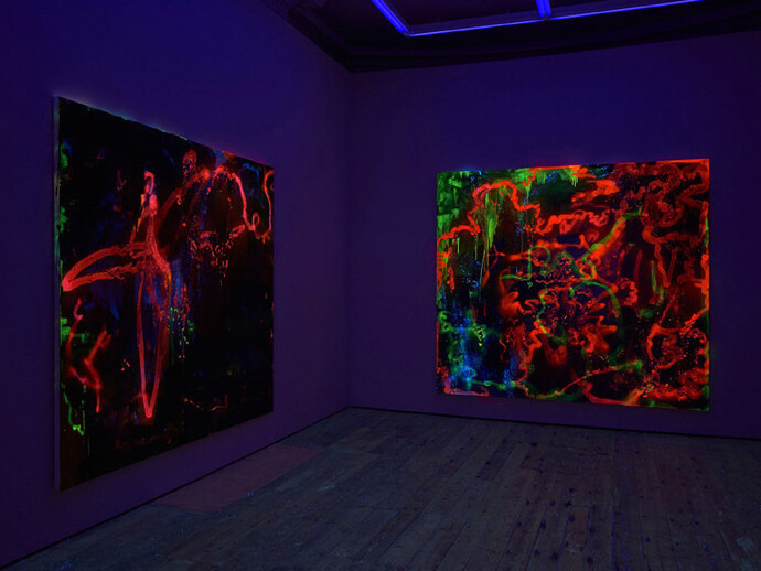 Jacqueline Humphries, exhibition view, Modern Art, 6 June - 5 July 2014, Courtesy Stuart Shave/Modern Art, London, and Greene Naftali, New York