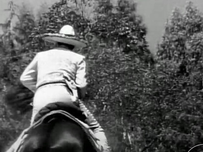 El corrido como estilo de música es herencia de las manifestaciones poéticas épico-líricas del *romance* y la *balada* española. Jorge Negrete, "Corrido de Jorge Torres", 1945, Mexico