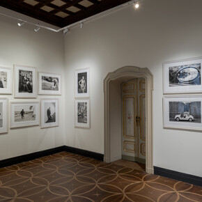 Priscilla Rattazzi, Between worlds, exhibition view. Courtesy of Robilant+Voena Gallery