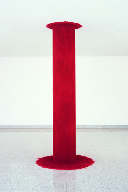 Anish Kapoor, Endless Column, 1992. Mixed media, Dimensions variable. Photograph: Phillipp Rittermann ©Anish Kapoor. All Rights Reserved SIAE, 2023. Courtesy of Fondazione Palazzo Strozzi