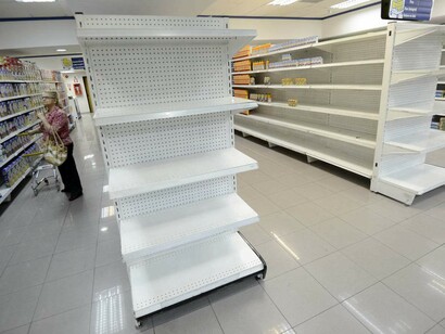 Problemas de abastecimiento en los comercios de Venezuela
