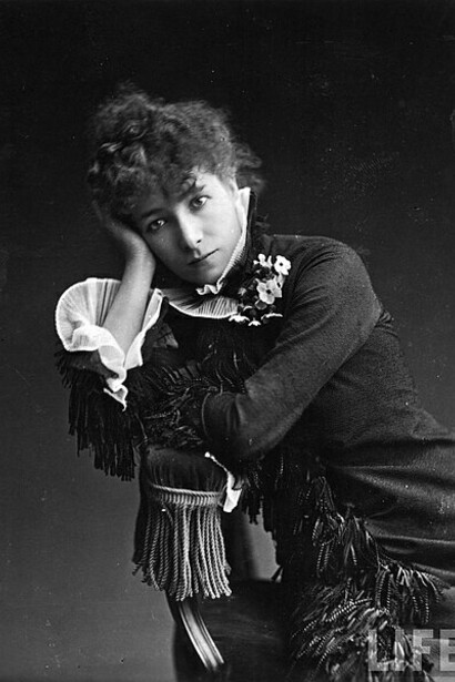 Portrait of actress Sarah Bernhardt, 1878
