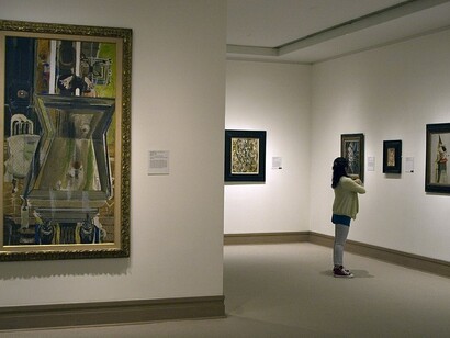 Recorrer un museo es una oportunidad para reflexionar sobre el pasado y el presente, mientras se fomenta el aprendizaje lúdico y accesible. Museo Metropolitano de Arte, Nueva York, Estados Unidos