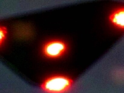 Viele Personen haben diese dreieckiges Flugobjekt sehen können während der belgischen UFO Welle