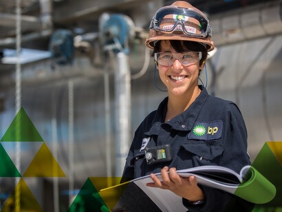 Una trabajadora de BP