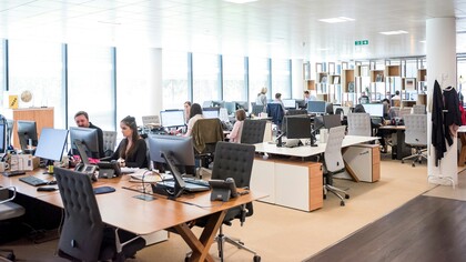 Cosa succederebbe se Galileo Galilei, il famoso genio del Seicento, venisse contattato da un moderno call center?