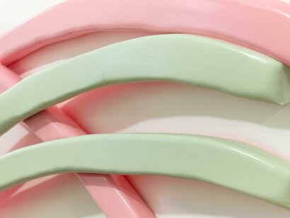 Justin Adian
Wayfaring, 2015
Oil enamel on canvas over ester foam
121,92 x 198,12 x 20,32 cm
48 x 78 x 8 inches
© Justin Adian
Courtesy of the artist and Almine Rech Gallery