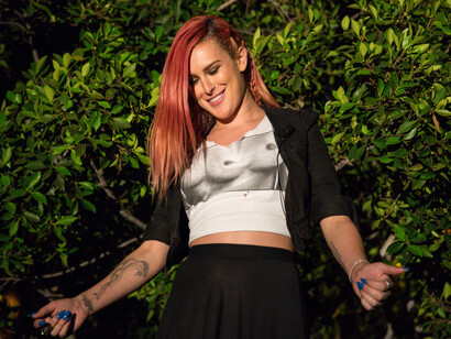 Rumer Willis da su apoyo a la campaña #freethenipple