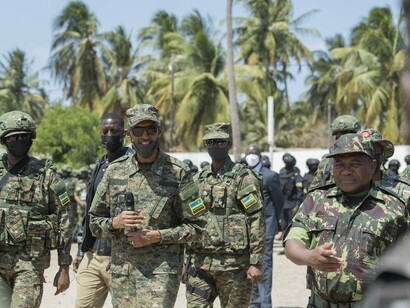 Militares moçambicanos. A negação da vontade popular que falou mais alto nestas eleições ao se fazer presente de uma forma massiva para escolher o seu candidato para a presidência. Mais no final do processo esta vontade foi massacrada para alimentar a máquina partidária que procurava, mais uma vez a custo da fraude se manter perpetuamente no poder