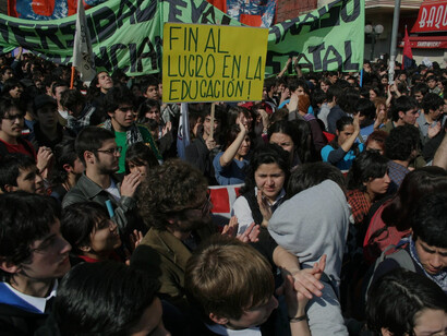 Los bienes públicos son esencialmente la cobertura de salud, educación, vivienda social y actividades conexas a dichos proyectos