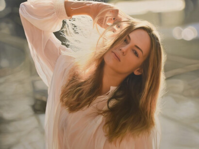 Yigal Ozeri. Courtesy of Opera Gallery