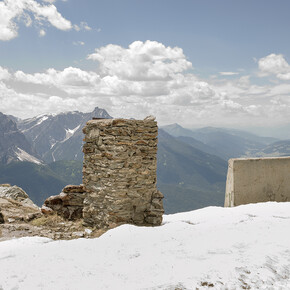 Stefano Cioffi, Monte Arnese, Sesto, m 2600 slm,  
stampa fotografica a pigmenti,
100 x 132 cm,   
giugno 2014
