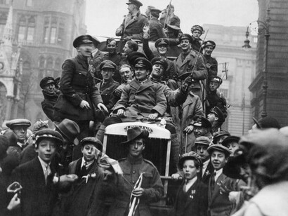 Renewal. Courtesy of Imperial War Museums