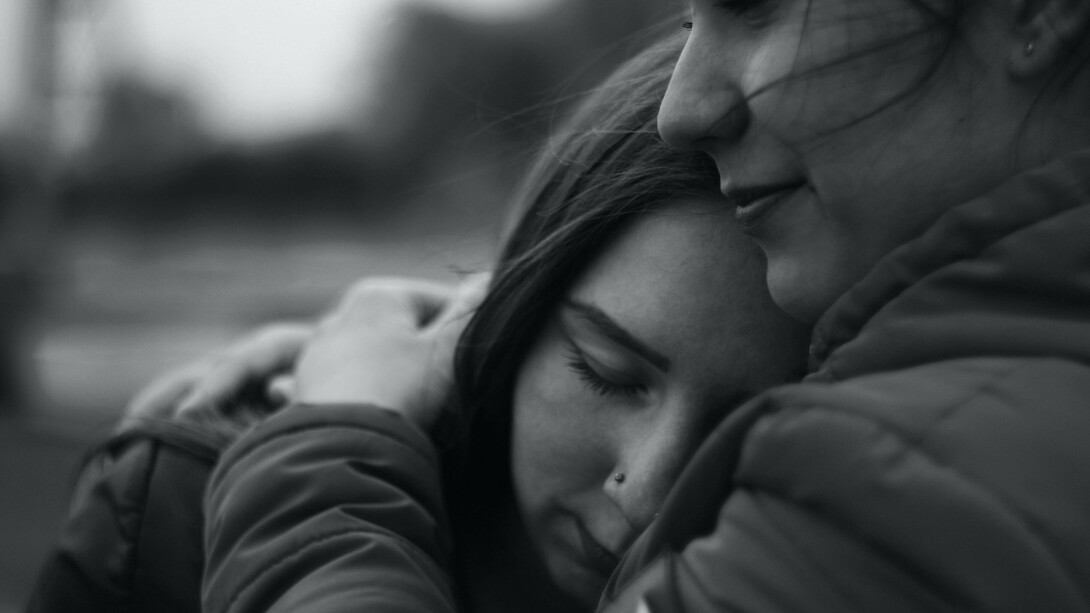 Empatia: chi è empatico riesce a sintonizzarsi con le emozioni di altre persone pur vivendo una situazione diversa