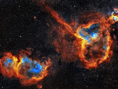 IC 1805 e IC 1848 son dos nebulosas de emisión situadas en la constelación de Casiopea a 7,500 años luz del Sistema Solar