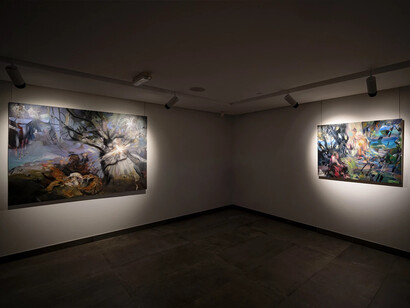Various artists, Fresh perspectives, exhibition view. Courtesy of Opera Gallery