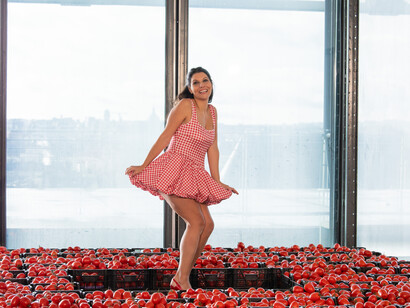 Romina De Novellis, Star, 100% d’origine italienne, 2024. Courtesy of Alberta Pane Gallery