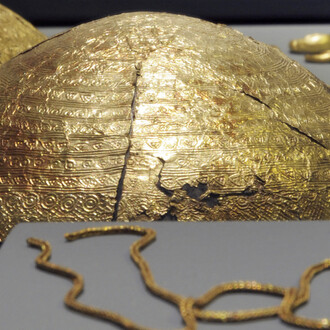 A glance around the exhibition “Stone Age, Celts, Romans”
© Bernisches Historisches Museum, Bern. Photograph Christine Moor