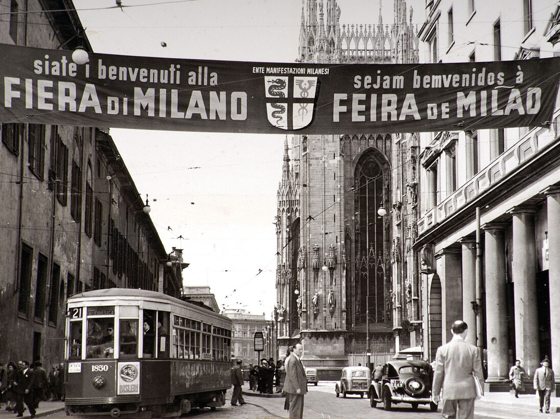 Striscione pubblicitario della Fiera 1952. Courtesy of Palazzo Morando
