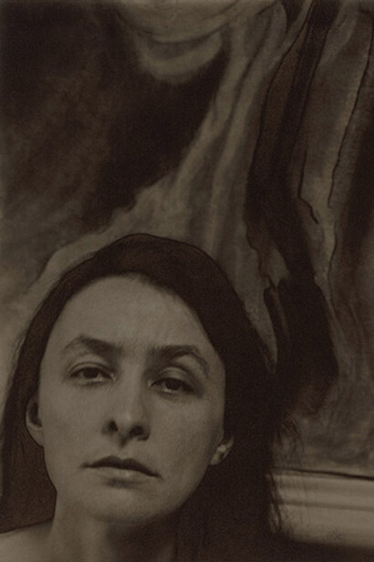 Thomas Annan, Old Vennel, Off High Street, 1868–1871, carbon print, National Gallery of Art, Patrons' Permanent Fund, 1995. Courtesy of National Gallery of Art