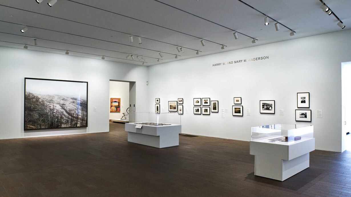Boom and bust: photographing northern California, exhibition view. Courtesy of De Young Museum