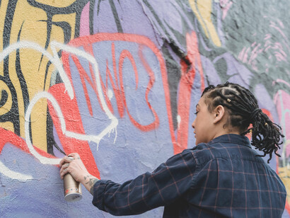 Actualmente tienen su auge los grafitis hiperrealistas, ya sea de ídolos populares, como de personas de los barrios